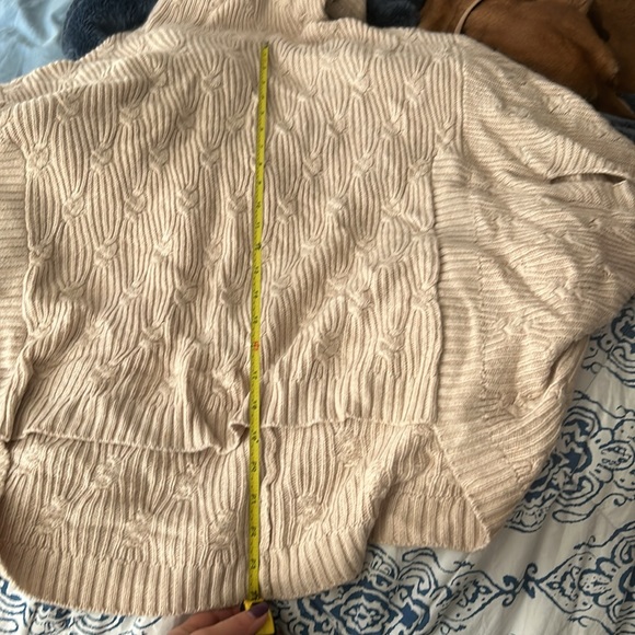 Sweater poncho from Neiman Marcus - Picture 6 of 6